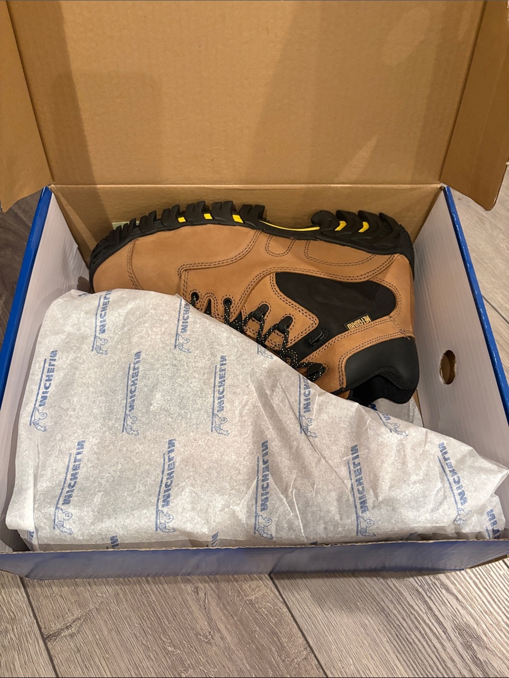 Michelin Men's Brown and Black Work Boots